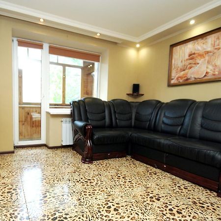 Pechersk Apartment In Kiev Center Room photo